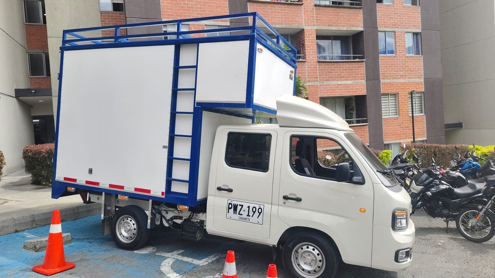Transporte cuidadoso de muebles y electrodomésticos